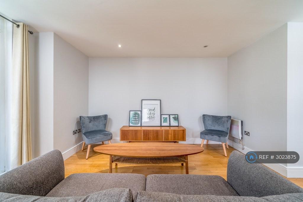 Apartment in London - View 2