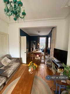 4 bedroom terraced house to rent, Chequers Road, Manchester, M21