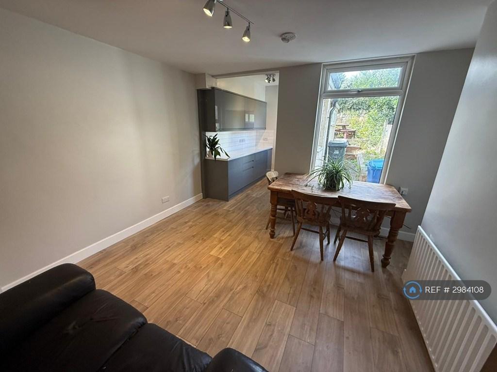 House in Sheffield - View 4