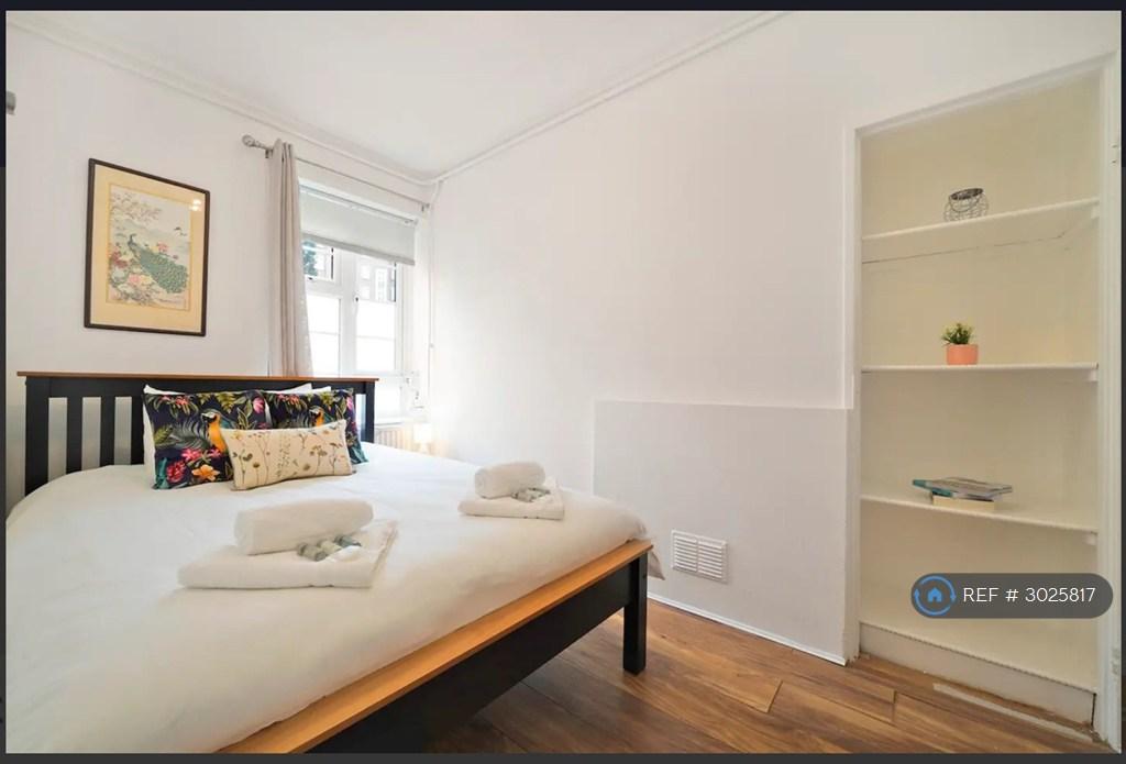 Apartment in London - More