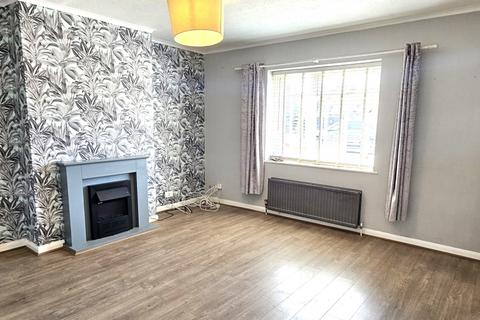3 bedroom terraced house to rent, Alexandra Road, Ashford, TW15