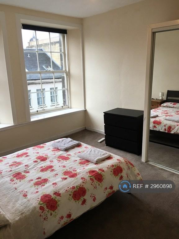 Apartment in Edinburgh, Abbeyhill, Old Town - View 5