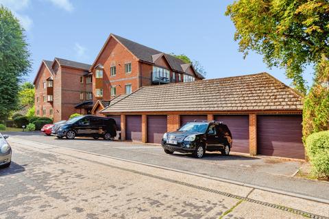 2 bedroom apartment for sale, Hollman Drive, Romsey