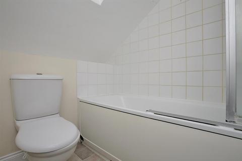 Studio to rent, The Dale, Headington, Oxford