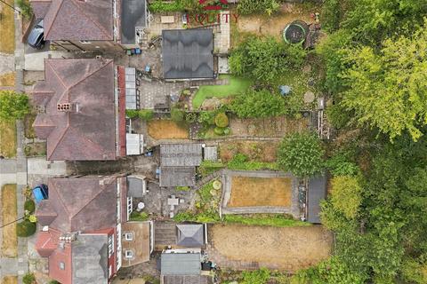 undefined, Whitethorn Gardens, Enfield, EN2