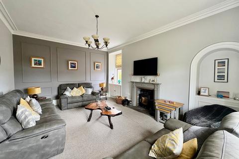 3 bedroom detached house for sale, Castle Street, Thurso, Highland. KW14 7JB