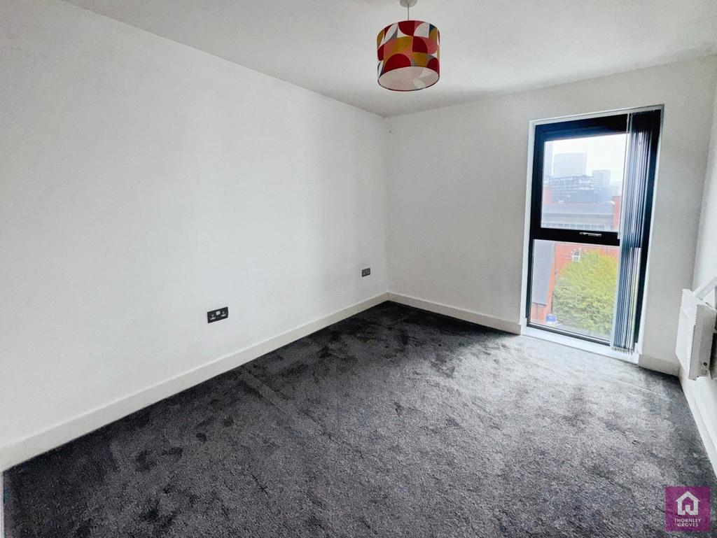 Apartment in Salford - More