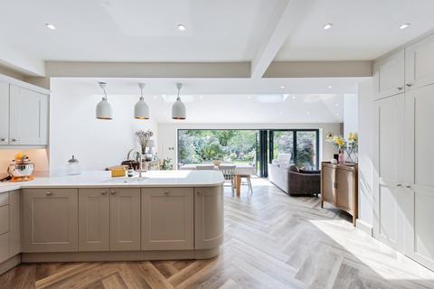 undefined, Glebe Gardens, New Malden, KT3