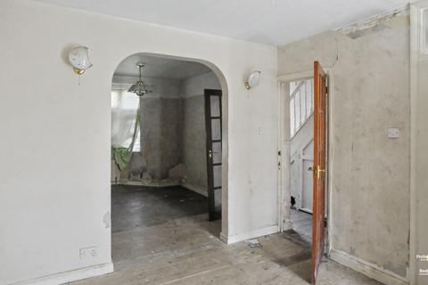 undefined, Toorack Road, Harrow HA3