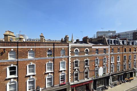 Studio to rent, Ambassador Court, Craven Terrace, W2