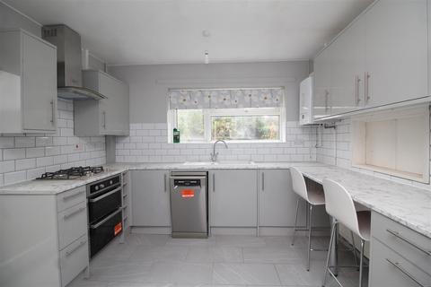 3 bedroom semi-detached house for sale, Berkeley Road, Peterborough