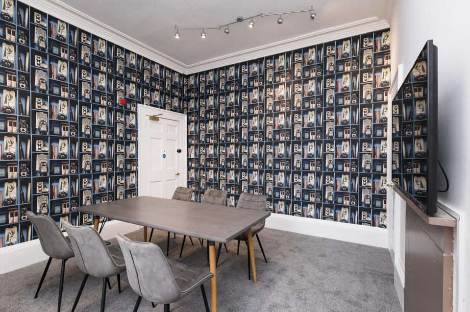 Apartment in Newcastle upon Tyne - View 5