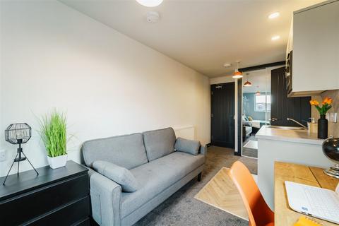 1 bedroom in a house share to rent, Northfield Road, Coventry