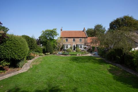 5 bedroom detached house for sale, Main Street, Upper Poppleton, York, North Yorkshire, YO26
