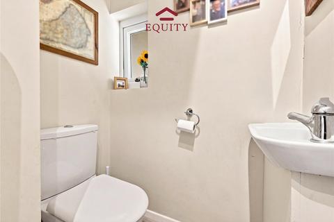 undefined, Buckingham Close, Enfield, Middlesex, EN1