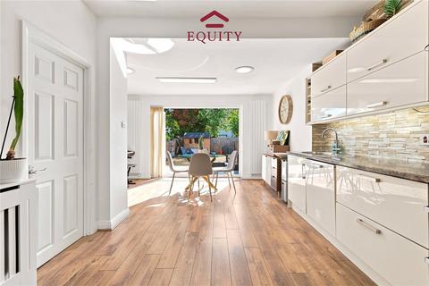 undefined, Buckingham Close, Enfield, Middlesex, EN1