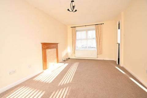 3 bedroom townhouse to rent, St Georges Walk, Harrogate, HG2 9DX