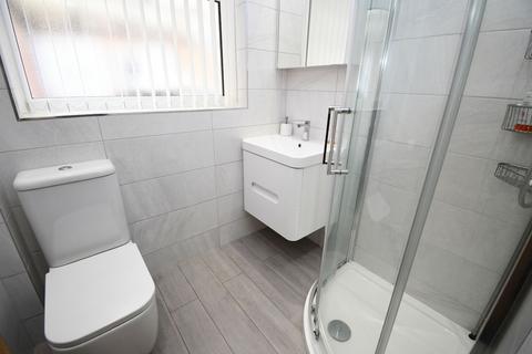 2 bedroom semi-detached bungalow for sale, New Moss Road, Cadishead, M44