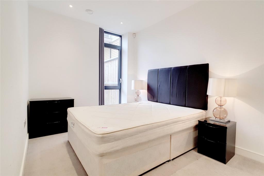 Apartment in London - View 3