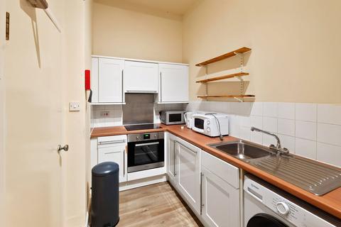 4 bedroom apartment to rent, Dalkeith Road, Edinburgh
