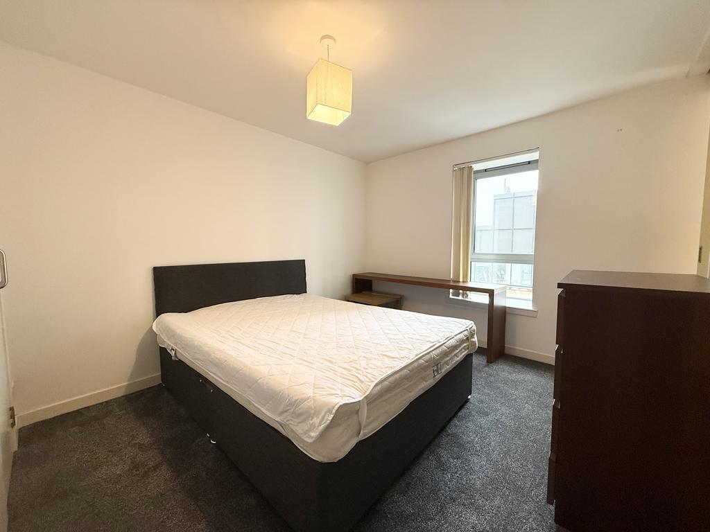 House in Glasgow - View 5