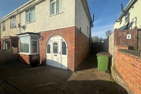 3 bedroom house to rent, Leicester Road, Leicester, LE19