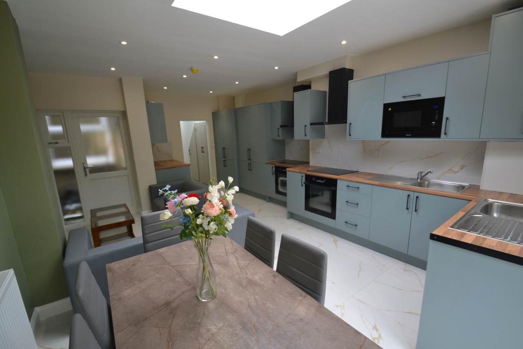 House in London - More