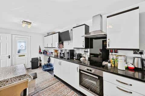 3 bedroom terraced house for sale, Farmclose Road, Wootton, Northampton