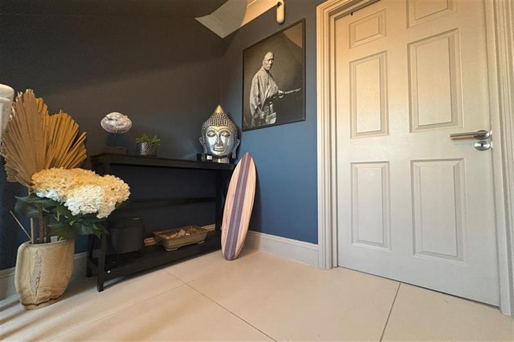 Apartment in London - View 3