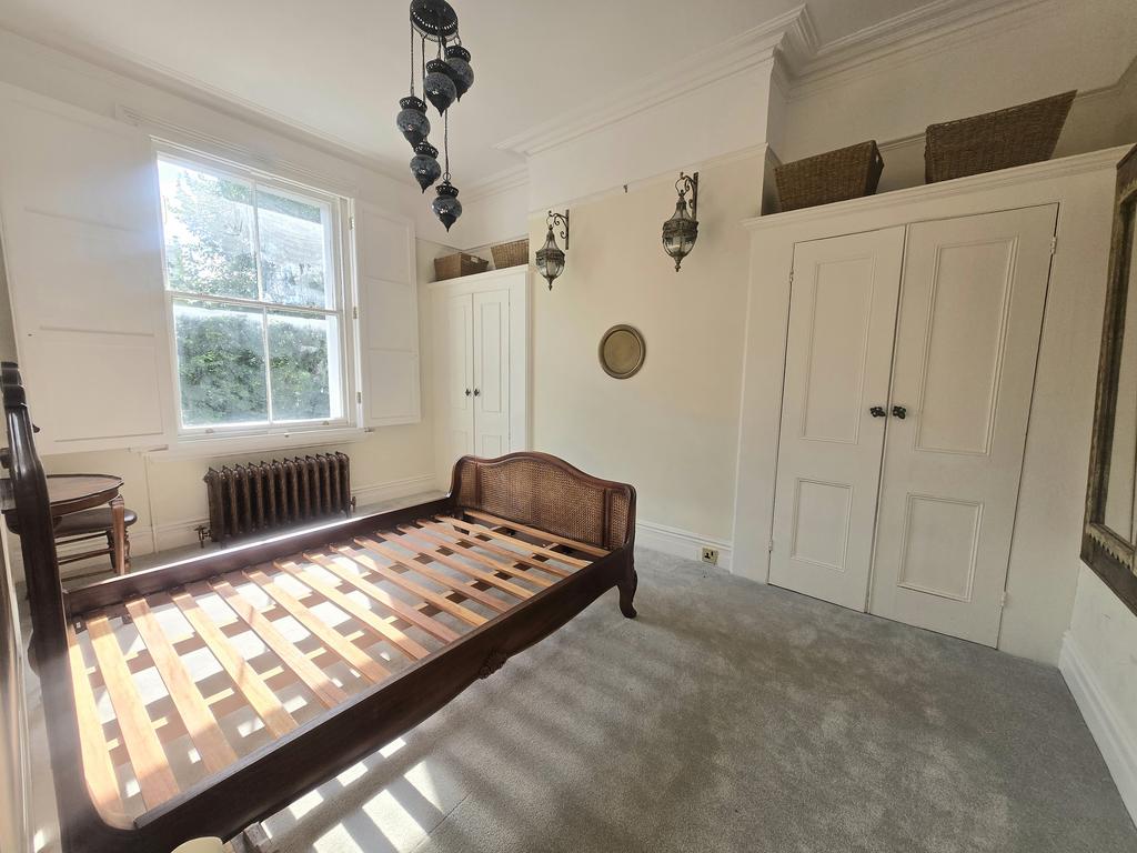Apartment in Hove - View 3