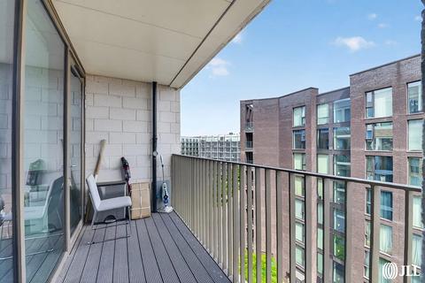 1 bedroom apartment for sale, 8 Admiralty Avenue London E16