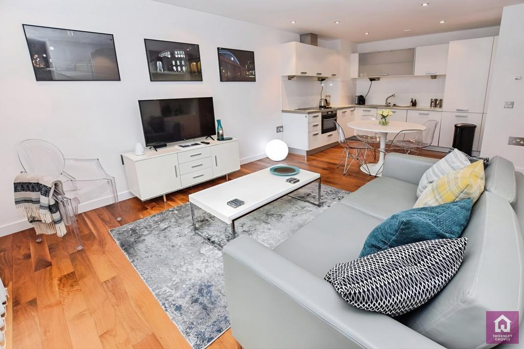 Apartment in Salford, Trinity, Lower Broughton - View 3