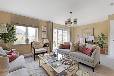 3 bedroom detached house for sale, The Heyshott, Manorwood, West Horsley, Leatherhead, Surrey, KT24