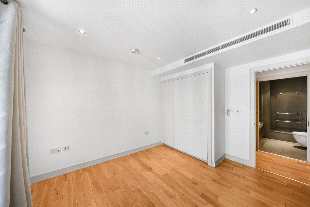 Apartment in Fulham - View 5