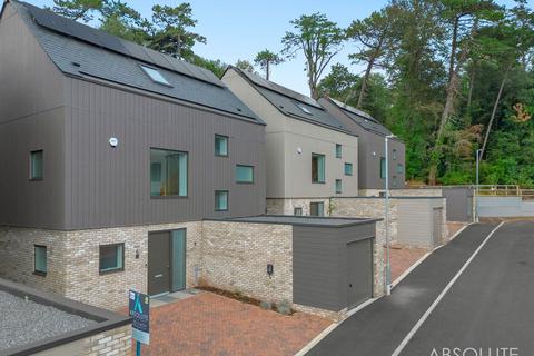 4 bedroom detached house for sale, Palace Gardens, Torquay, TQ1