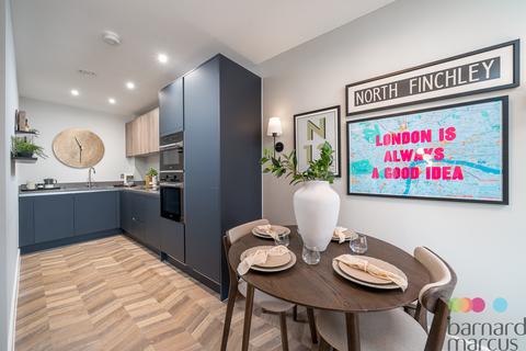 undefined, High Road, Finchley, London, N12