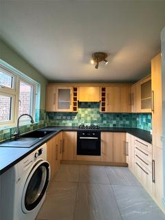 3 bedroom house to rent, Datchet, Slough, SL3