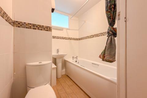 3 bedroom apartment for sale, Anstey House, Norton TS20