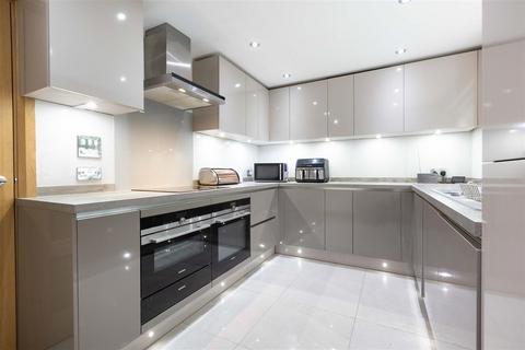2 bedroom flat for sale, Bosworth Court, Sheldon, Birmingham