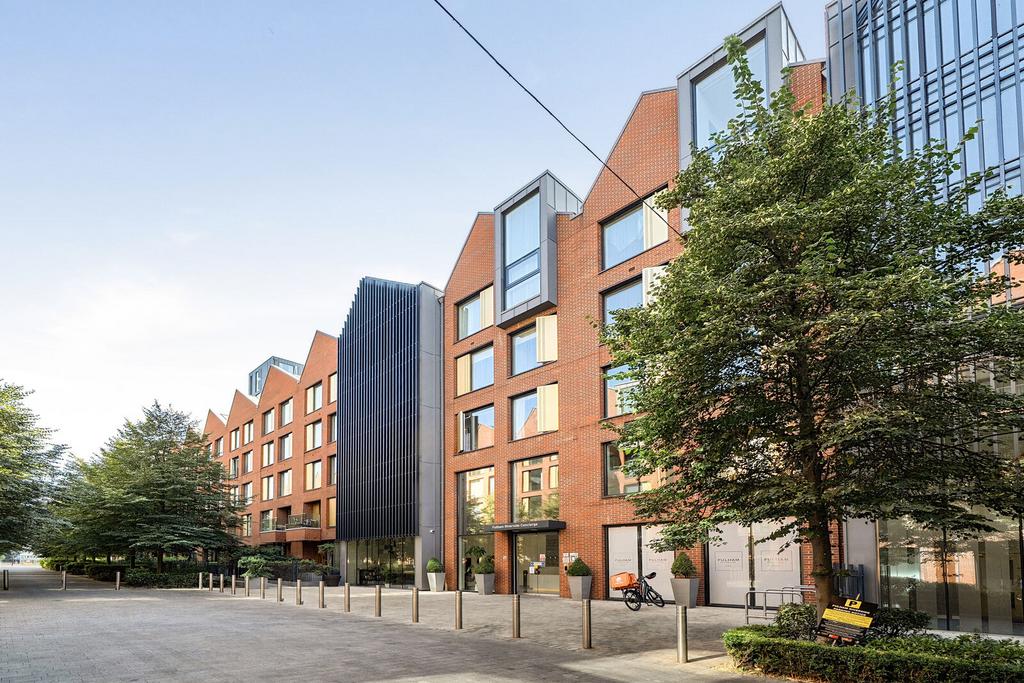 Apartment in London - More