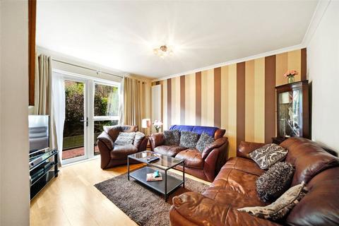 undefined, Abingdon Close, London, NW1