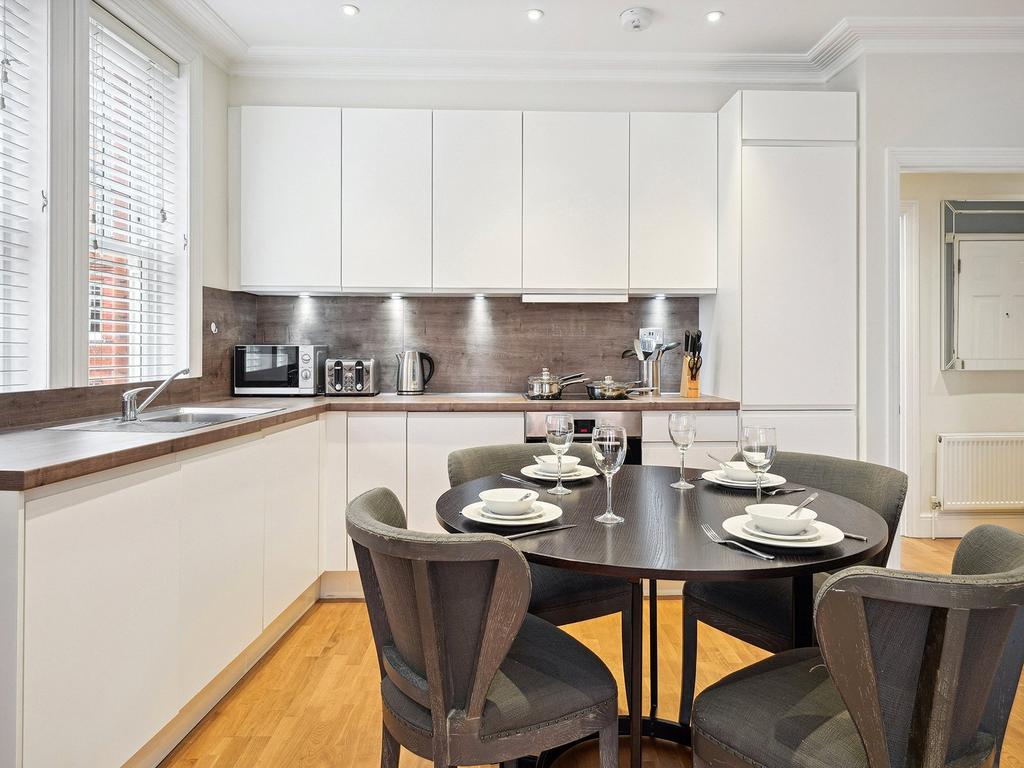 Apartment in London - View 4