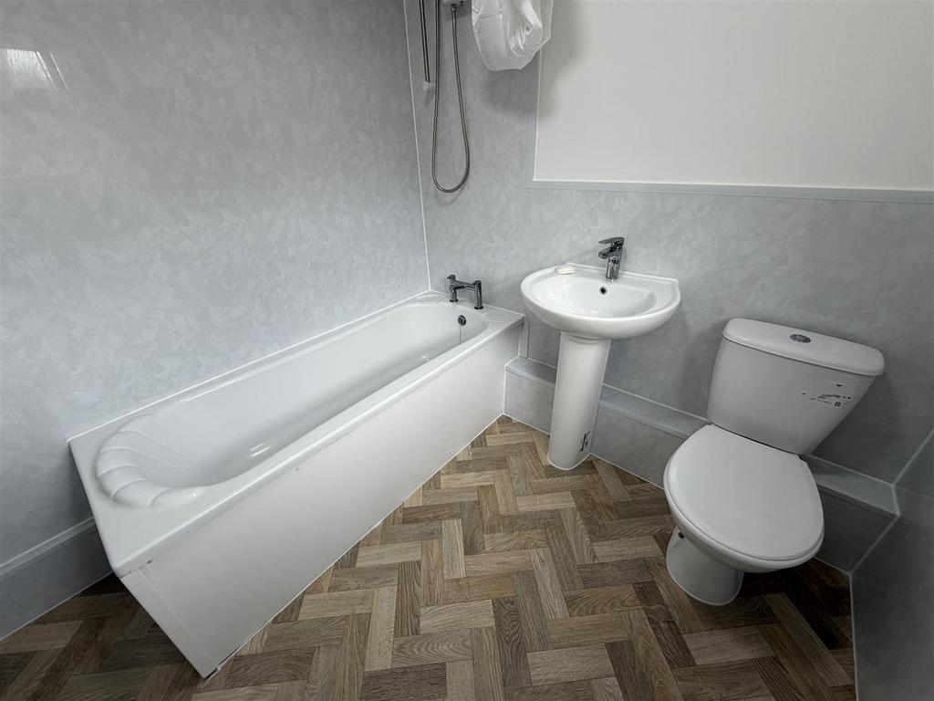 House in Ashington - View 3