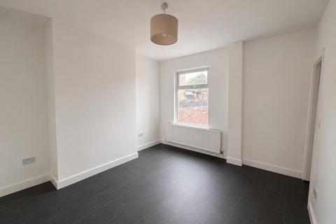 3 bedroom terraced house to rent, Cromwell Road, Middlesbrough