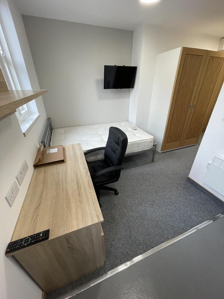 House in Leicester - View 3