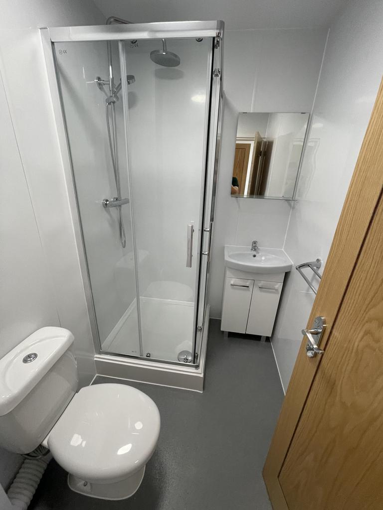 House in Leicester - View 5