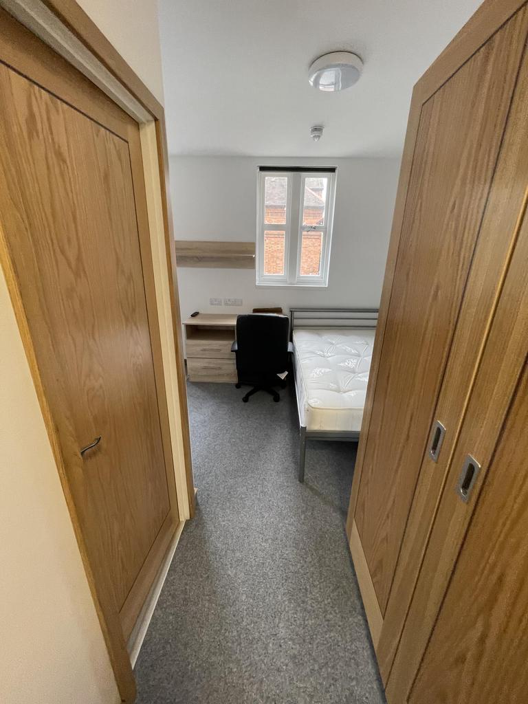 House in Leicester - More