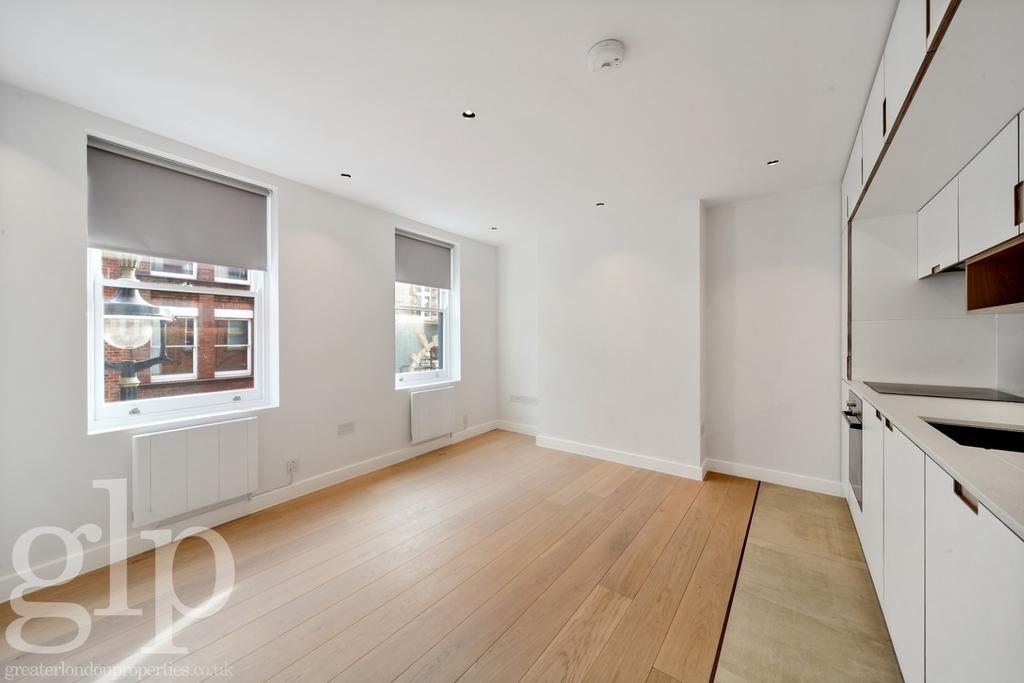 Apartment in London, Soho - View 4