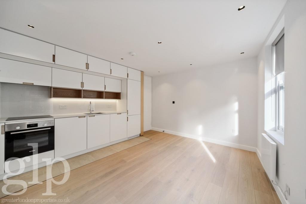 Apartment in London, Soho - View 5