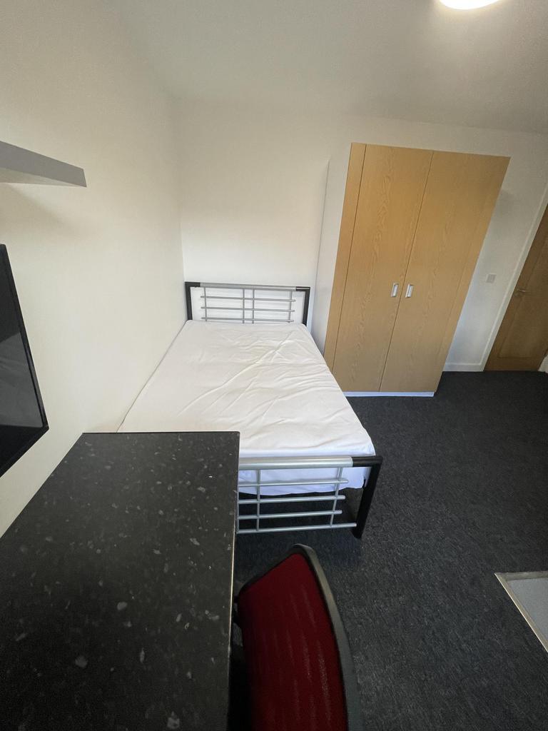 House in Leicester - More